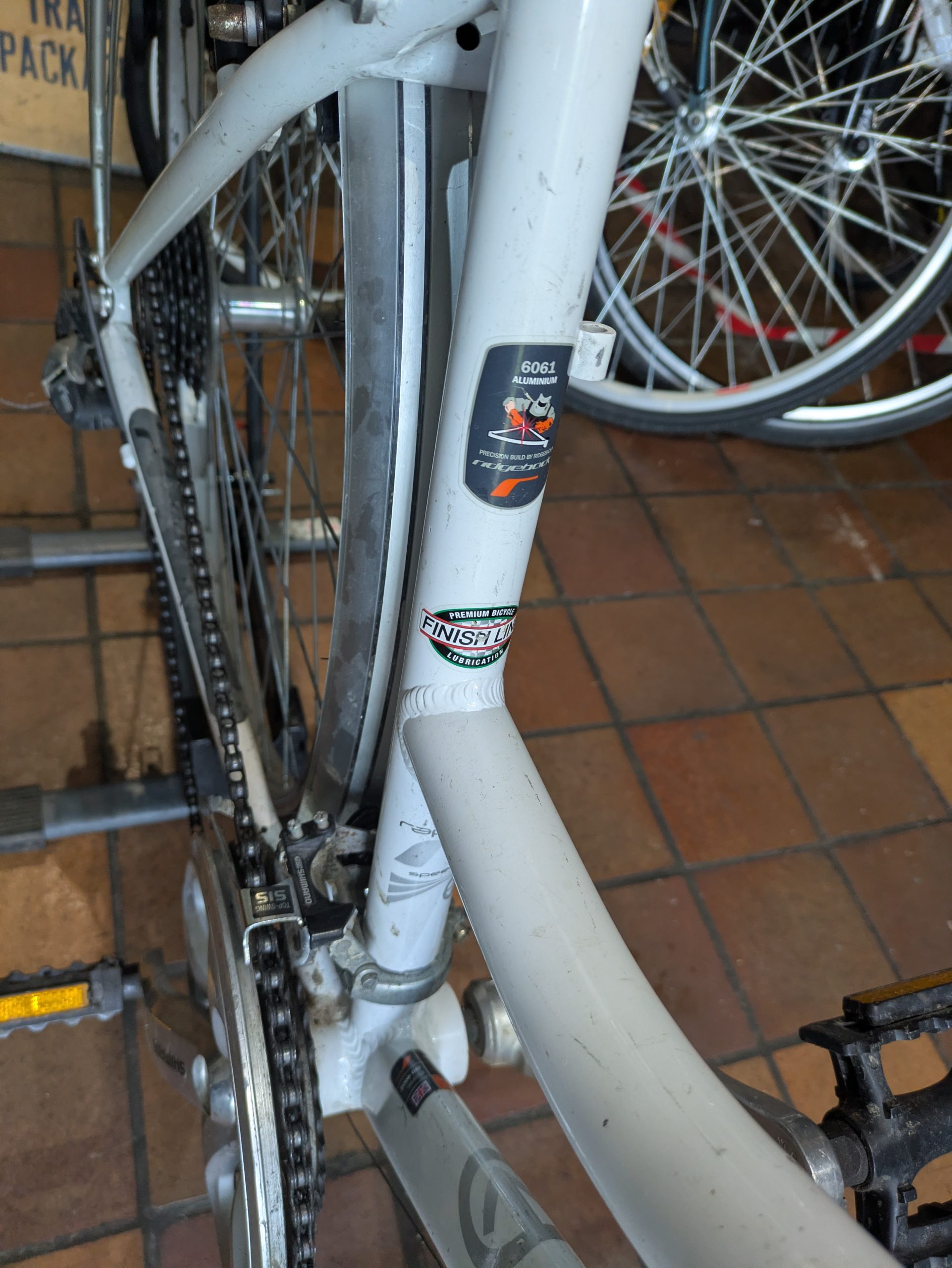 Ridgeback Speed 700c hybrid 49cm - Image 4