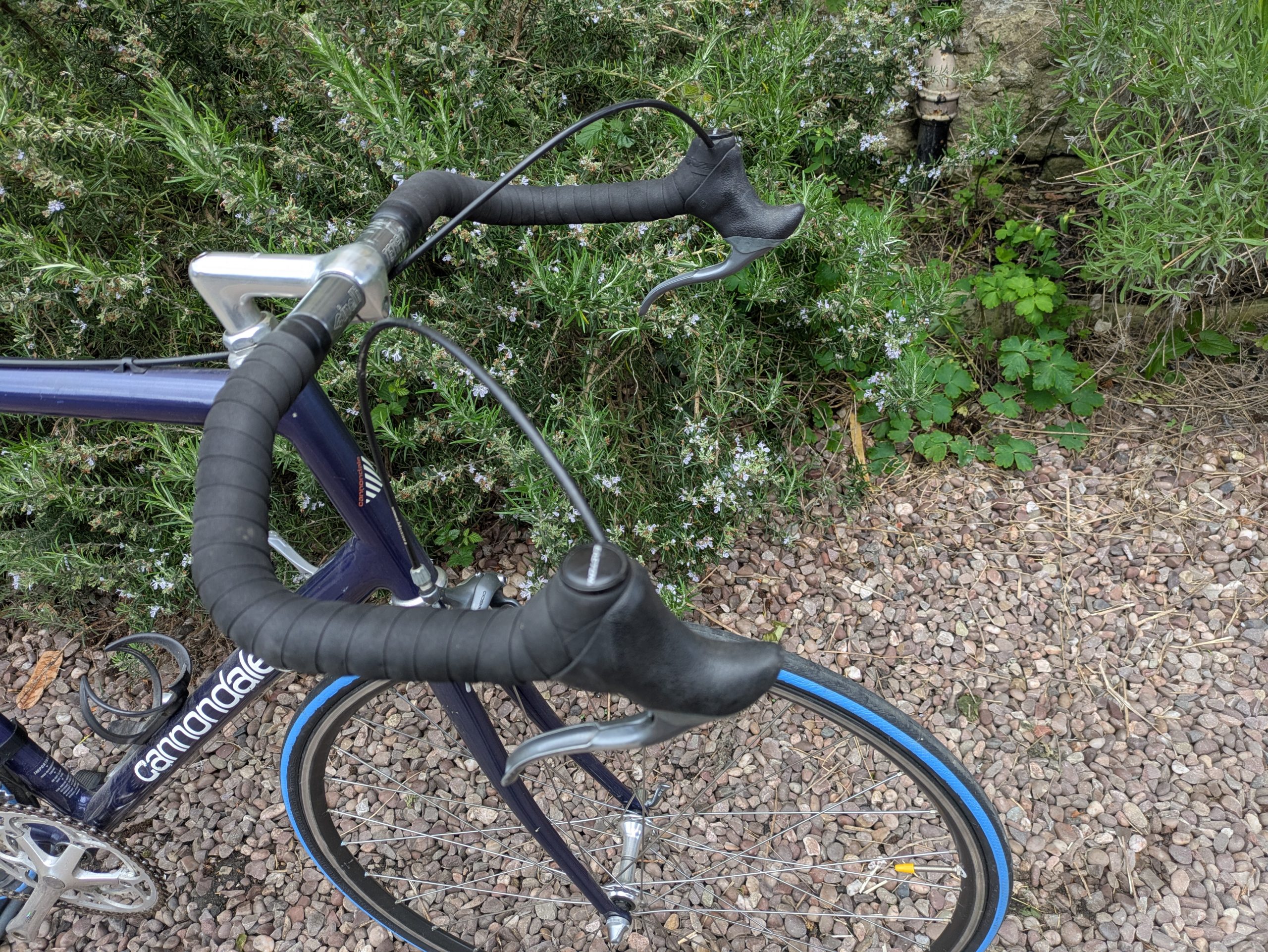 Cannondale Shimano 600 700c road XXL 67cm - Image 8