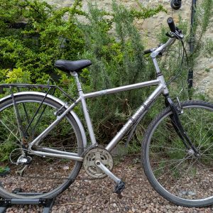 Dawes Sonoran 700c 21 speed shimano hybrid/commuter
