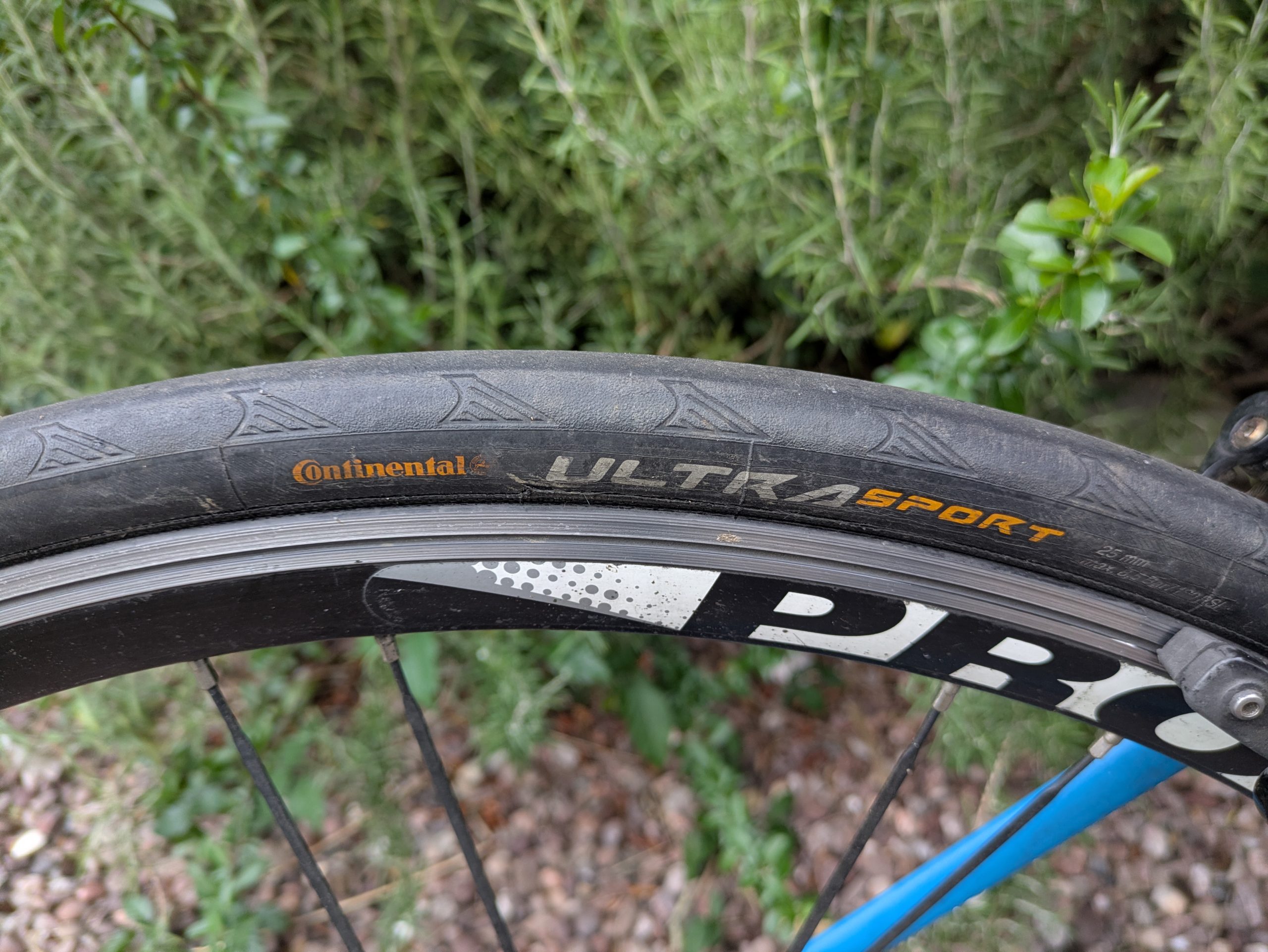 Giant Contend SL 700c - Image 4