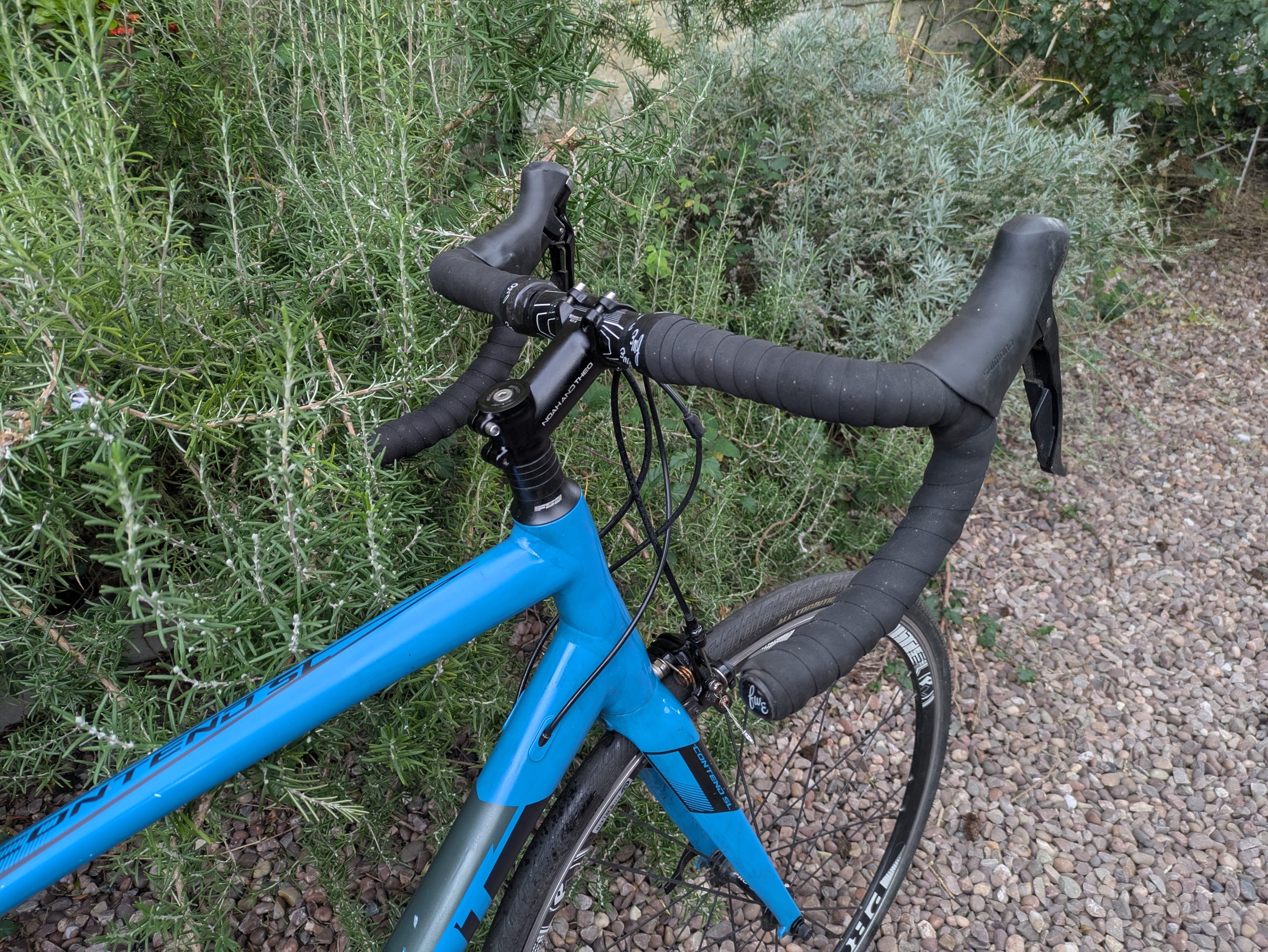 Giant Contend SL 700c - Image 2